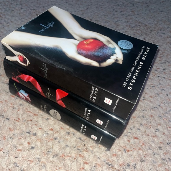 3 books from twilight series - Picture 2 of 2